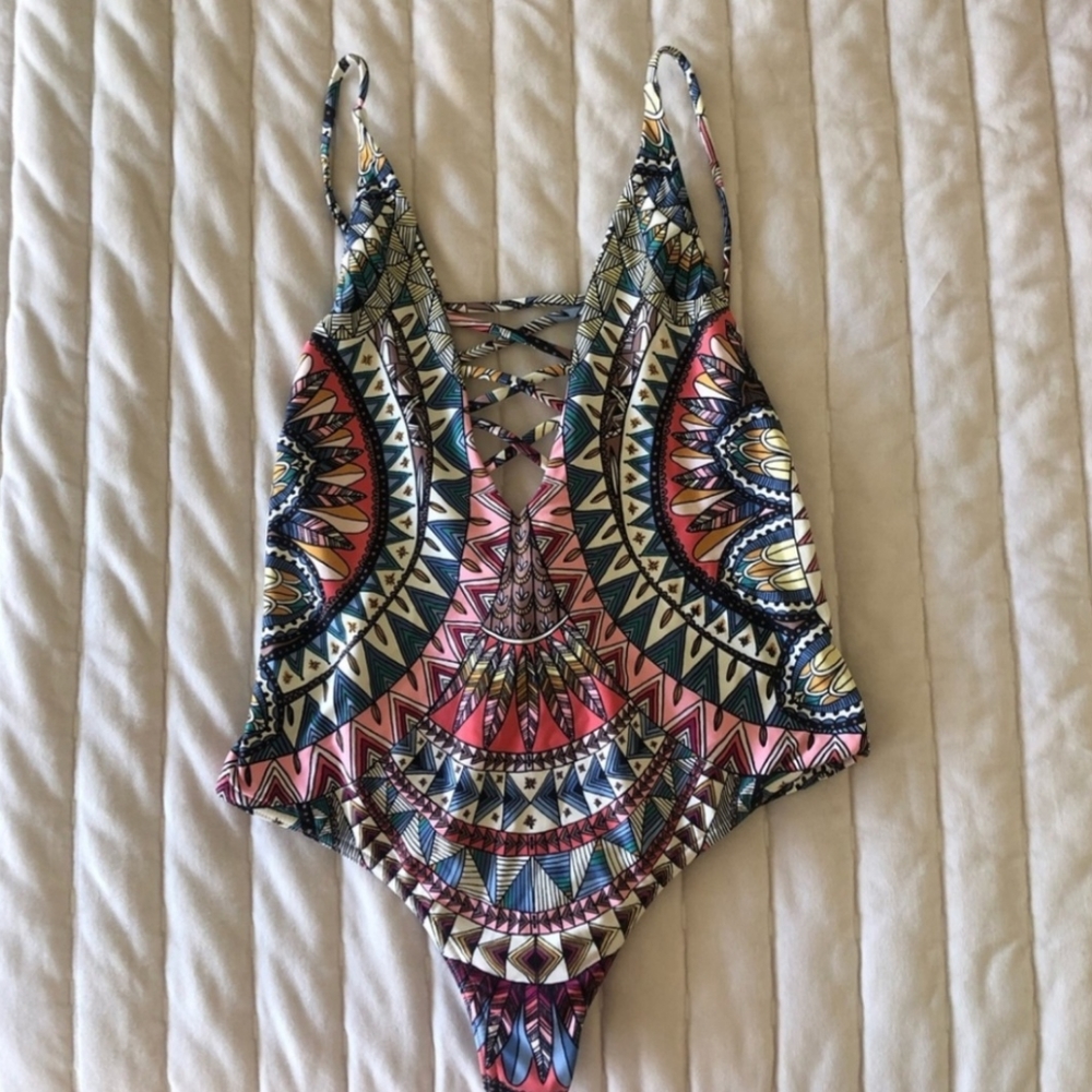 One piece bathing suite